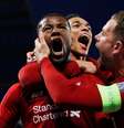 Wijnaldum comemora gol do Liverpool sobre o Barcelona em Anfield  Foto: Phil Noble / Reuters