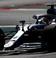 Lewis Hamilton durante treino em Barcelona  Foto: Juan Medina / Reuters