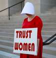 Mulher protesta contra legislação estadual da Geórgia que restringe o direito ao aborto, em Atlanta
07/05/2019
REUTERS/Elijah Nouvelage  Foto: Reuters
