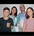 Debora Muniz e Fabiano de Souza, junto dos filhos Felipe e Caroline, respectivamente com 12 e 14 anos  Foto: Instagram/Debora Muniz/Reprodução / Estadão Conteúdo
