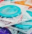 O preservativo não teve uma grande mudança de design desde os anos 1950  Foto: iStock / BBC News Brasil
