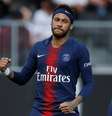 Neymar em jogo pelo Paris Saint Germain   Foto: Stephane Mahe / Reuters