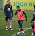 O atacante Neymar durante treino da Seleção  Foto: Ricardo Moraes / Reuters