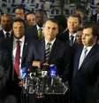 Jair Bolsonaro foi à Câmara dos Deputados para entregar ao presidente Rodrigo Maia o projeto de lei que altera o Código de Trânsito Brasileiro  Foto: Agência Brasil / BBC News Brasil