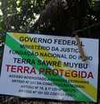 Placa da Funai de demarcação de terras indígenas da tribo Munduruku, no estado do Pará  Foto: DW / Deutsche Welle