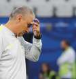 O técnico Tite, do Brasil, durante o treino da equipe realizado na Arena Corintians, em Itaquera, zona leste da capital paulista, nesta sexta-feira (21). O time se prepara para enfrentar o Peru, em partida válida pela ultima rodada do grupo A, na fase de grupos da Copa América 2019  Foto: ESDRAS MARTINS/O FOTOGRÁFICO / Estadão