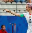 A jogadora dos Estados Unidos Megan Rapinoe comemora gol sobre a Espanha durante a Copa do Mundo feminina, em Reims, na França
24/06/2019
REUTERS/Bernadett Szabo  Foto: Reuters
