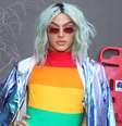 Pabllo Vittar e Anitta levantam suspeitas de nova parceria ao postarem fotos de look com brilho e legenda sugestiva: 'Shine'  Foto: AGNews / PurePeople