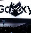 O celular dobrável Galaxy Fold é um exemplo da inovação da Samsung  Foto: AFP / BBC News Brasil