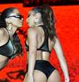 Anitta sensualiza ao dançar com bailarina em show no Distrito Federal, em 13 de julho de 2019  Foto: AGNews, Gabi de Morais / PurePeople