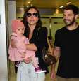 Zoe aposta em look estiloso para retorno ao Brasil  Foto: AGNews / PurePeople