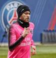Neymar deve voltar a defender o PSG em breve  Foto: PSG/Twitter / Estadão