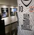 Camisa vestida por Gustavinho ao comemorar o título de basquete na Liga de Ouro  Foto: Reprodução