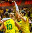 Seleção feminina de vôlei garantiu vaga nos Jogos Olímpicos de Tóquio 2020  Foto: FIVB / Divulgação