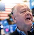 Operador trabalha na Bolsa de Nova York (NYSE) 
09/08/2019
REUTERS/Brendan McDermid   Foto: Reuters