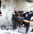 Forças da defesa civil retiram pessoa ferida de escombros após ataque aéreo em Khan Sheikhoun, na Síria
26/02/2019 ReutersTV/via REUTERS   Foto: Reuters