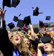 O sonho do diploma de universidade alemã pode ficar mais distante para alguns  Foto: DW / Deutsche Welle
