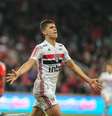 Vitor Bueno marcou o gol da vitória são-paulina.  Foto: Geraldo Bubniak / AGB / Estadão Conteúdo