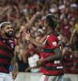 Gabigol e Bruno Henrique já somam, juntos, 44 gols na temporada  Foto: Delmiro Junior/Photo Premium/Gazeta Press
