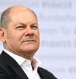 FILE PHOTO: German Vice Chancellor and Finance Minister Olaf Scholz looks on during the "Open Door Day" of the Federal Ministry of Finance in Berlin, Germany, August 17, 2019. REUTERS/Annegret Hilse/File Photo - RC1107A35860  Foto: Reuters