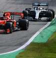 Leclerc “deixou um carro de largura” para Hamilton em Monza  Foto: Miguel MEDINA / AFP / F1Mania