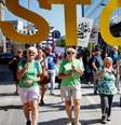 "Stop SUV": os veículos utilitários esportivos são considerados especialmente poluentes  Foto: DW / Deutsche Welle