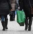 Consumidores fazem compras no centro de Hamburgo, Alemanha
25/01/2018
REUTERS/Fabian Bimmer   Foto: Reuters