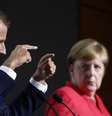 Macron e Merkel
25/08/2019
Ian Langsdon/Pool via REUTERS  Foto: Reuters