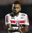 Daniel Alves pediu para que a Europa sirva de exemplo ao futebol brasileiro em relação á troca de treinadores (Foto: Rubens Chiri/SPFC)  Foto: Gazeta Esportiva