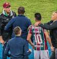 Oswaldo e Ganso bateram boca após substituição.  Foto: Maga Jr. / O Fotográfico / Estadão Conteúdo
