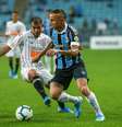 Grêmio e Corinthians ficam no empate.  Foto: Raul Pereira / Foto Arena / Estadão Conteúdo