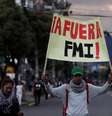 Protesto contra medidas de austeridade do governo do Equador em Quito, capital do país  Foto: EPA / Ansa - Brasil