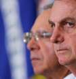 Presidente Jair Bolsonaro ao lado do ministro da Economia, Paulo Guedes  Foto: Reuters
