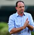 Trabalho do técnico Rogério Ceni passa por instabilidade no São Paulo  Foto: Eduardo Carmim/Photo Premium/Gazeta Press