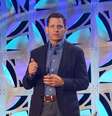 Gerente da IBM, Rob Thomas em discurso no Data and AI Forum, em Miami, na Flórida, nesta terça-feira (22).  Foto: IBM / Divulgação