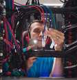 Cientistas de dados, programadores e arquitetos da informação são fundamentais para a adoção da tecnologia de inteligência artificial (IA) dentro das empresas.  Foto: IBM/ Instagram / Reprodução