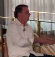 O presidente Jair Bolsonaro em entrevista neste domingo no Palácio da Alvorada  Foto: Reprodução TV Record / Estadão Conteúdo