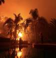 A proteção de bombeiros privados começou a ser oferecida por seguradoras há pouco mais de uma década, tanto na Califórnia quanto em outros Estados americanos que costumam enfrentar incêndios florestais  Foto: Divulgação / BBC News Brasil