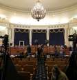 Equipes de TV posicionadas para audiências do inquérito de impeachment do presidente dos EUA, Donald Trump, no Congresso
13/11/2019
REUTERS/Jonathan Ernst  Foto: Reuters
