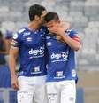 Jogadores do Cruzeiro lamentam queda à Série B.  Foto: Telmo Ferreira / Framephoto / Estadão
