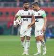 Os jogadores Gabriel e Diego do Flamengo durante a partida entre Flamengo e Liverpool, válida pela final do Mundial de Clubes FIFA 2019, no Estádio Khalifa Internacional em Doha no Catar, neste sábado (21). (Cristiano Andujar/Futura Press)  Foto: Futura Press