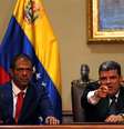 Luis Parra (direita), novo presidente da Assembleia Legislativa da Venezuela  Foto: Manaure Quintero / Reuters