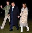 Presidente dos EUA, Donald Trump; primeira-dama, Melanie Trump; e filho Barron voltam para Casa Branca após férias na Flórida
05/01/2020
REUTERS/Mike Theiler  Foto: Reuters
