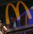 Empresa nega qualquer racismo na seleção de executivos ou para outras funções  Foto: Getty Images / BBC News Brasil