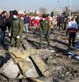 Agentes de segurança e de resgate vasculham área do acidente com avião no Irã
08/01/2020
Nazanin Tabatabaee/WANA (West Asia News Agency) via REUTERS   Foto: Reuters
