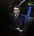 Macron é alvo de protesto durante ida a teatro em Paris  Foto: EPA / Ansa - Brasil