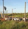 Três caminhonetes foram incendiadas no lado brasileiro da fronteira com o Paraguai, em Ponta Porã, após a fuga de presos do PCC de presídio de Pedro Juan Caballero  Foto: Sejusp MS / Divulgação / Estadão Conteúdo
