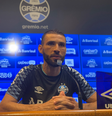Vanderlei é apresentado n Grêmio (Foto: Divulgação/GFBPA)  Foto: Gazeta Esportiva