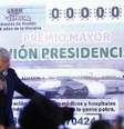 O presidente mexicano descreveu o avião como símbolo do excesso governamental  Foto: EPA / BBC News Brasil