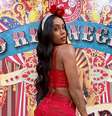 Que MC Rebecca arrasa no funk todo mundo já sabia, mas ela mostra também o samba no pé!  Foto: Instagram/Reprodução